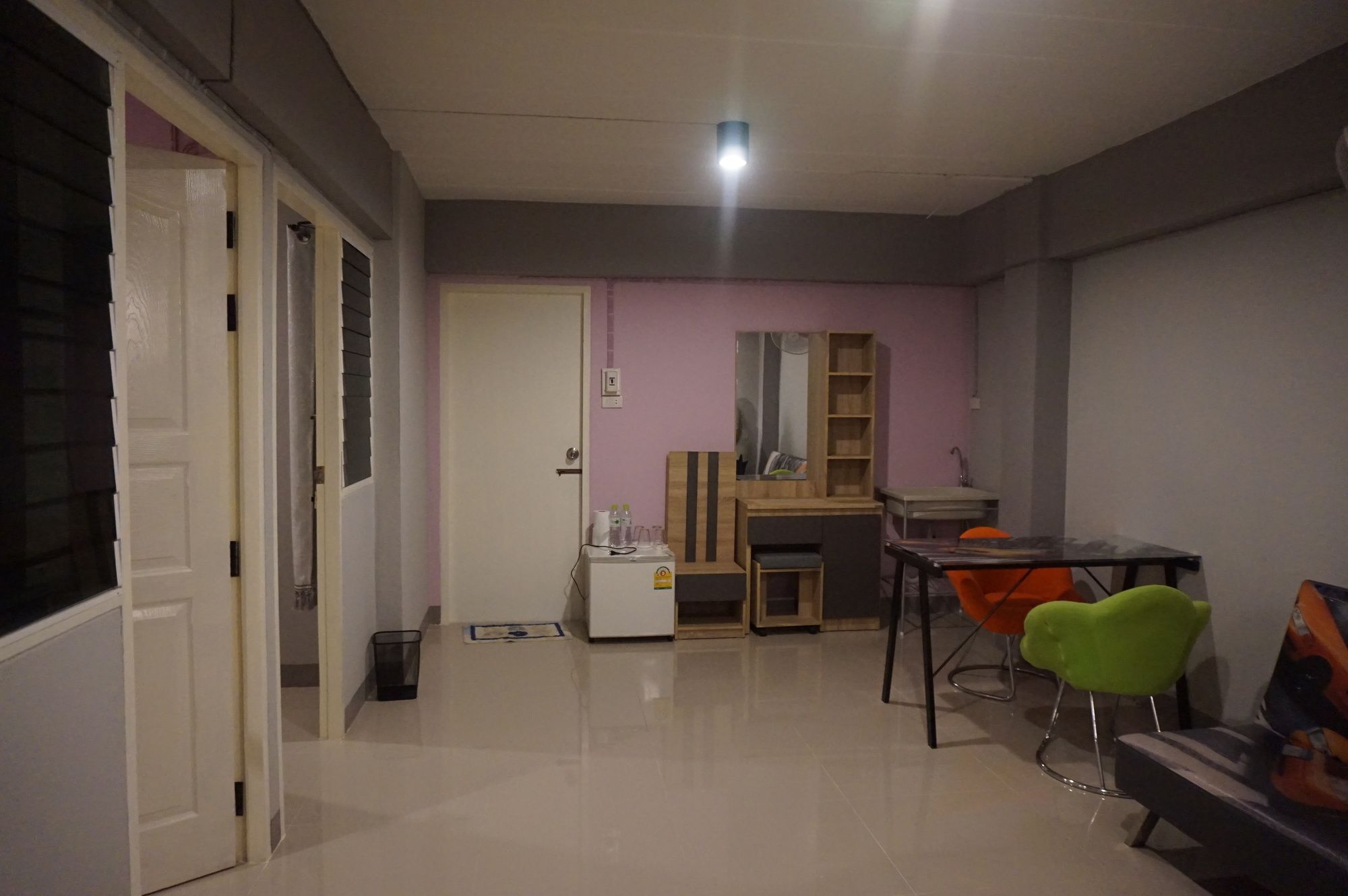 Rinrada Place Hotel Ubon Ratchathani Ngoại thất bức ảnh